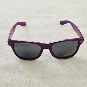 Hard Rock Cafe Sacramento at Fire Mountain Sunglasses